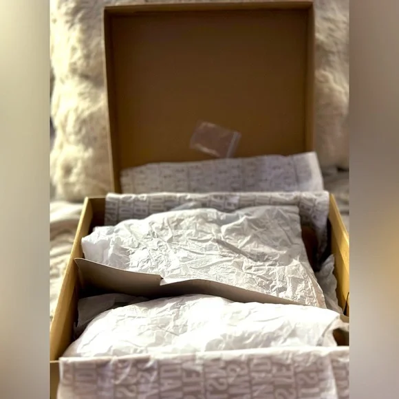 🍫BRAND NEW STEVE MADDEN MAXIMA CHOCOLATE🍫SNEAKERS SZ 9.5🔥RARE STYLE & COLOR🔥 - Picture 12 of 12